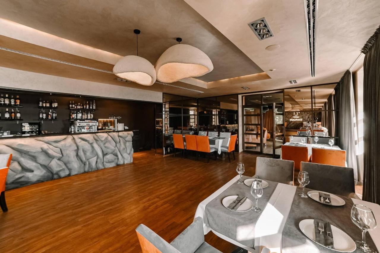 Park Hotel Switzerland Obariv Εξωτερικό φωτογραφία