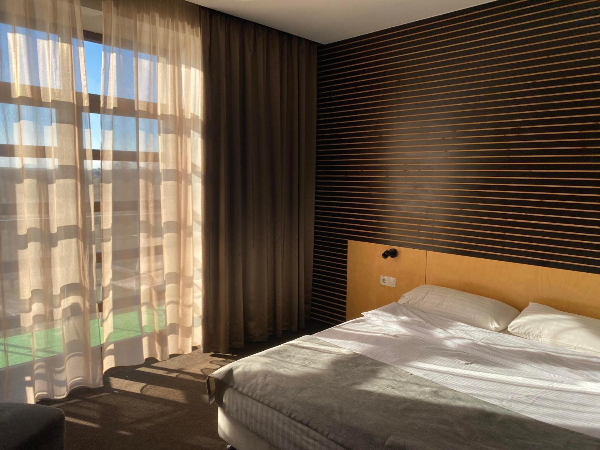 Park Hotel Switzerland Obariv Εξωτερικό φωτογραφία