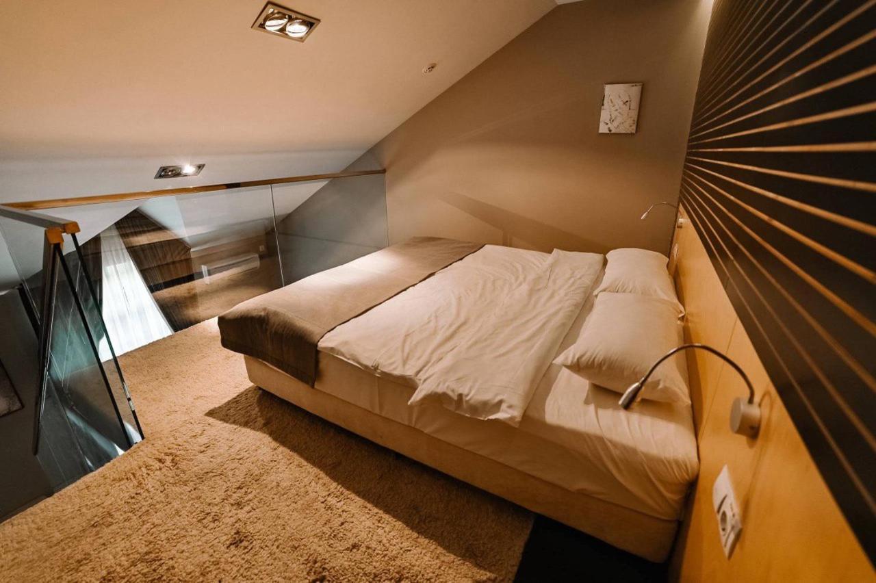 Park Hotel Switzerland Obariv Εξωτερικό φωτογραφία